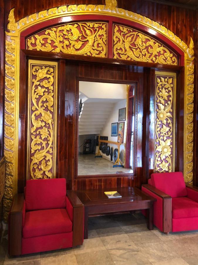 Champasak Palace Hotel Pakse Exterior photo